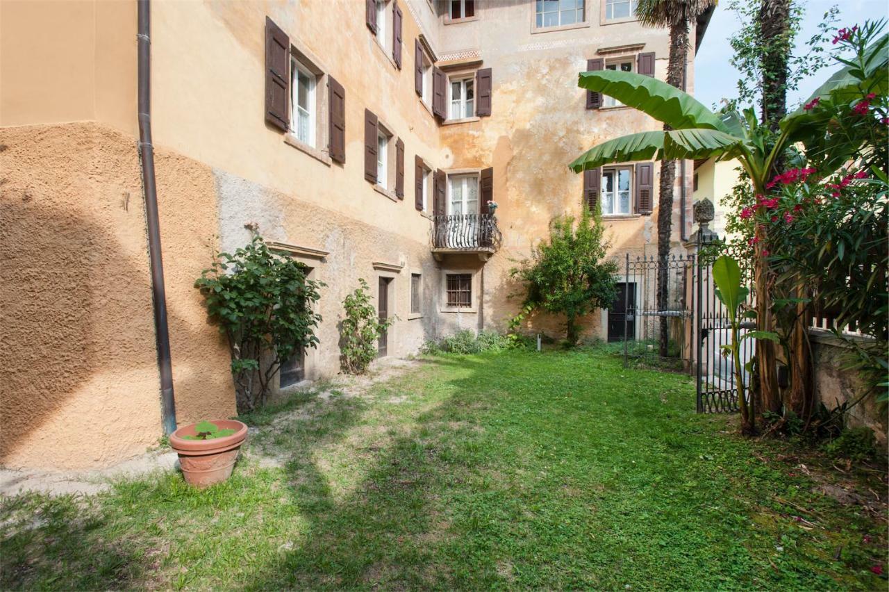 Dimora Storica Caproni Apartment Arco Exterior foto